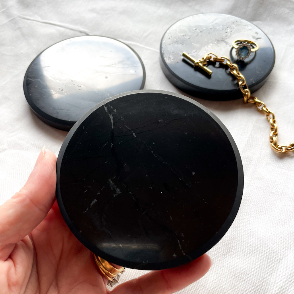 Shungite crystal plate round