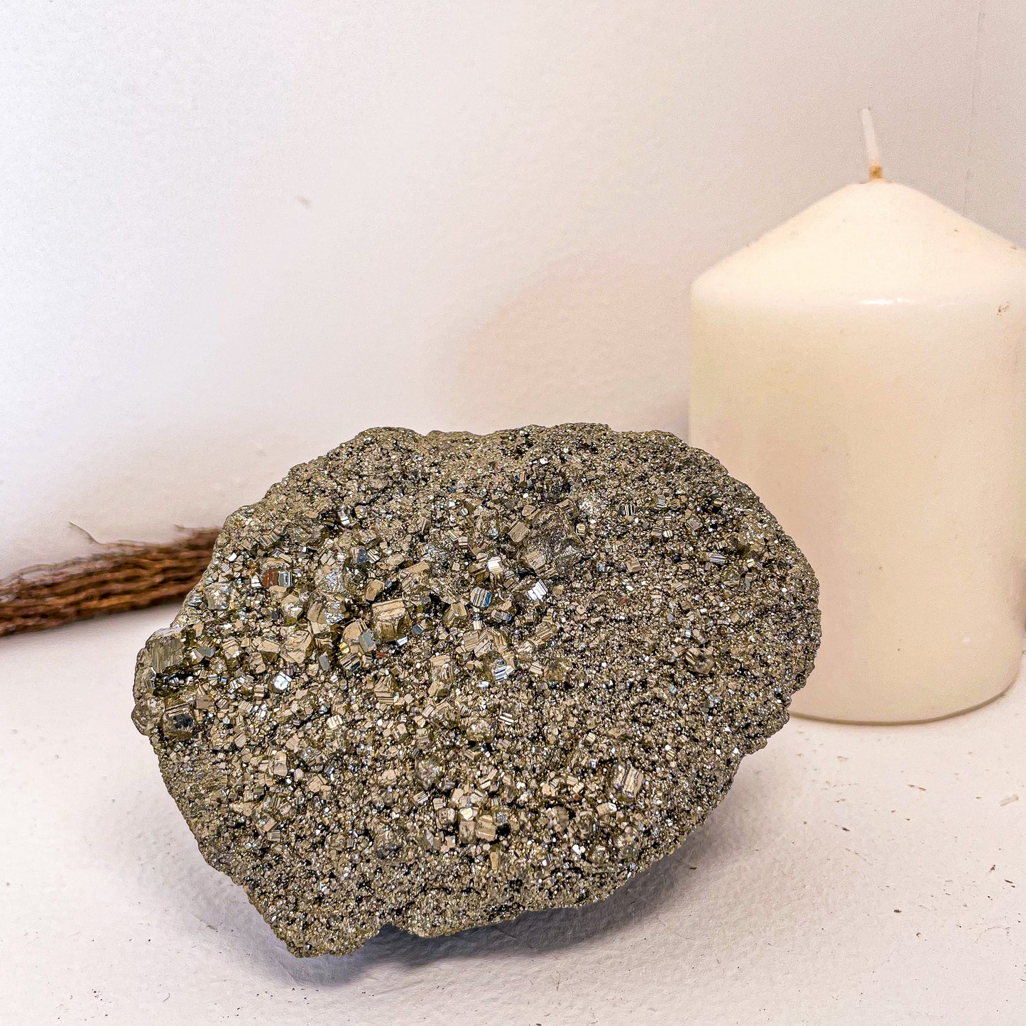 Pyrite crystal cubic cluster 625g XL