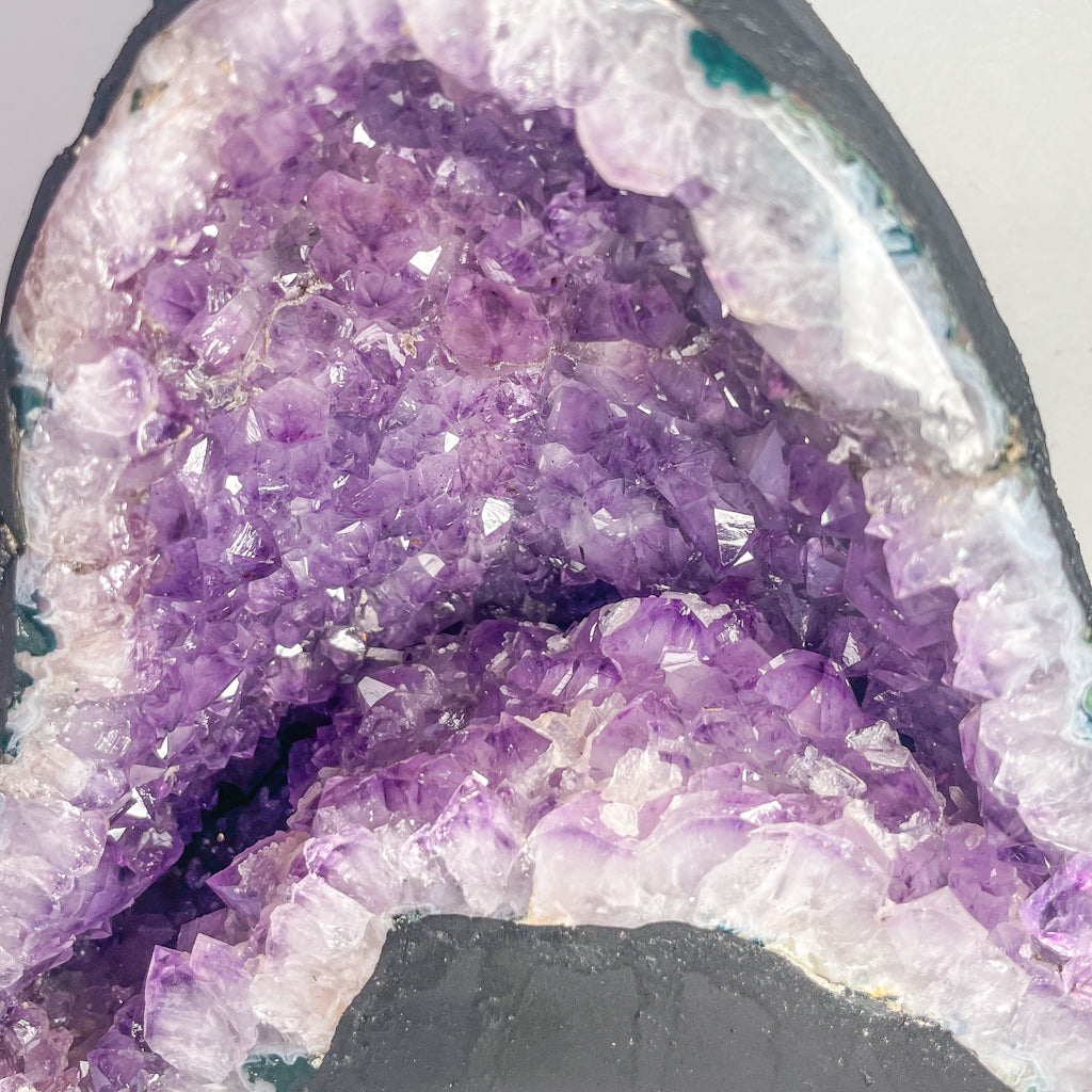 Amethyst A grade crystal geode cave cathedral 4.5kg