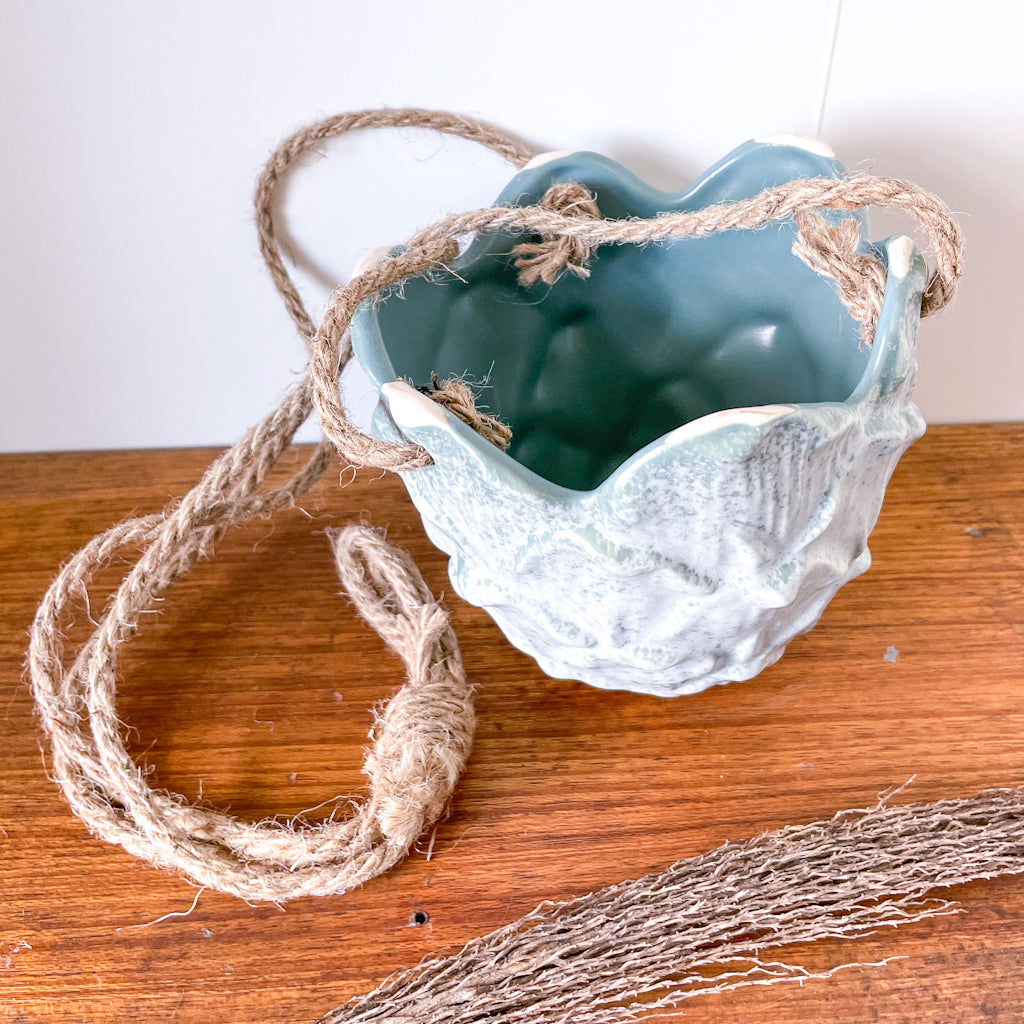 Blue ocean cabbage leaf hanging planter pot