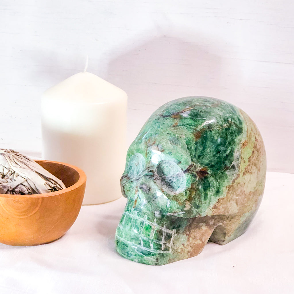 Chrysoprase polished crystal skull XL 830g