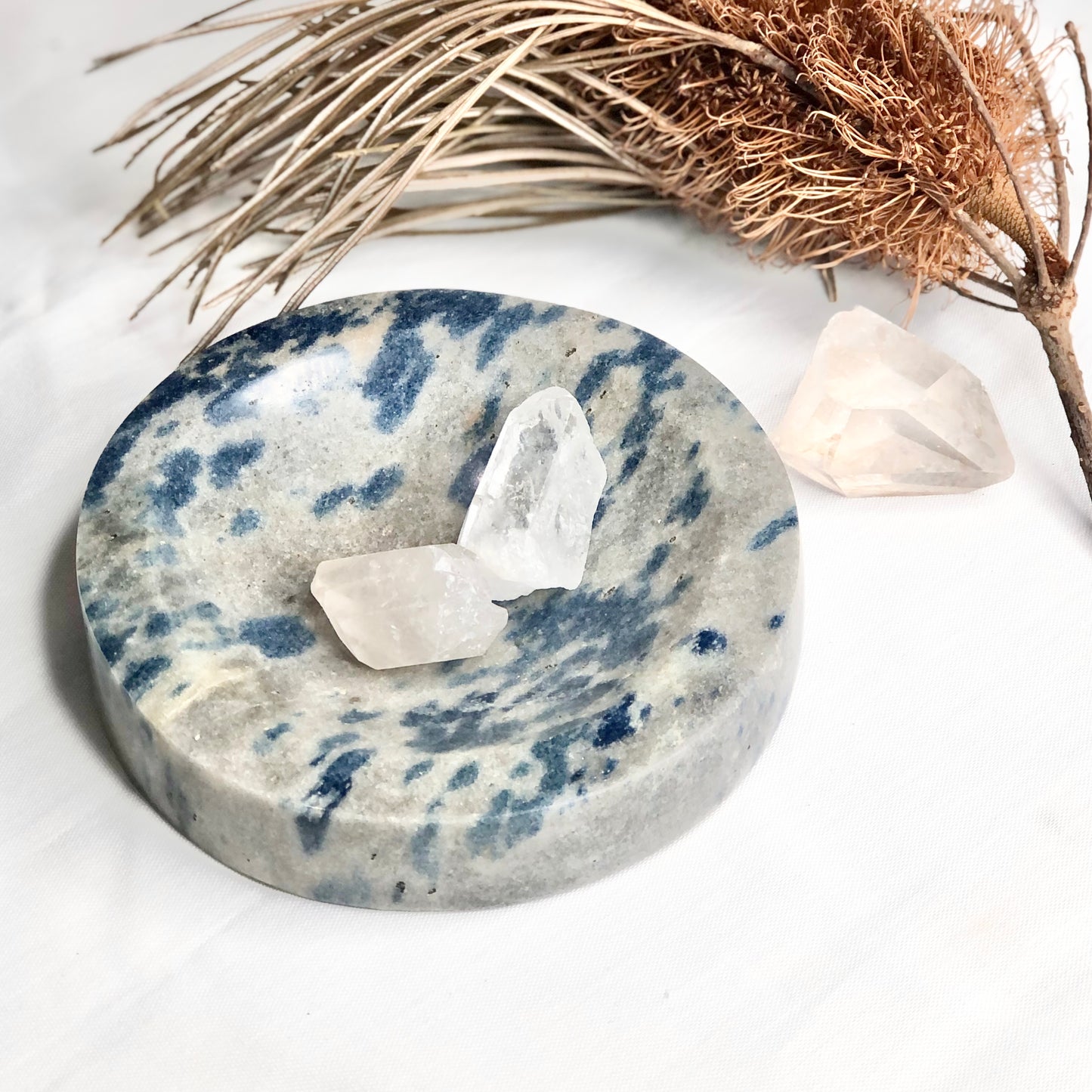 Apatite in Cleavelandite crystal polished dish bowl L