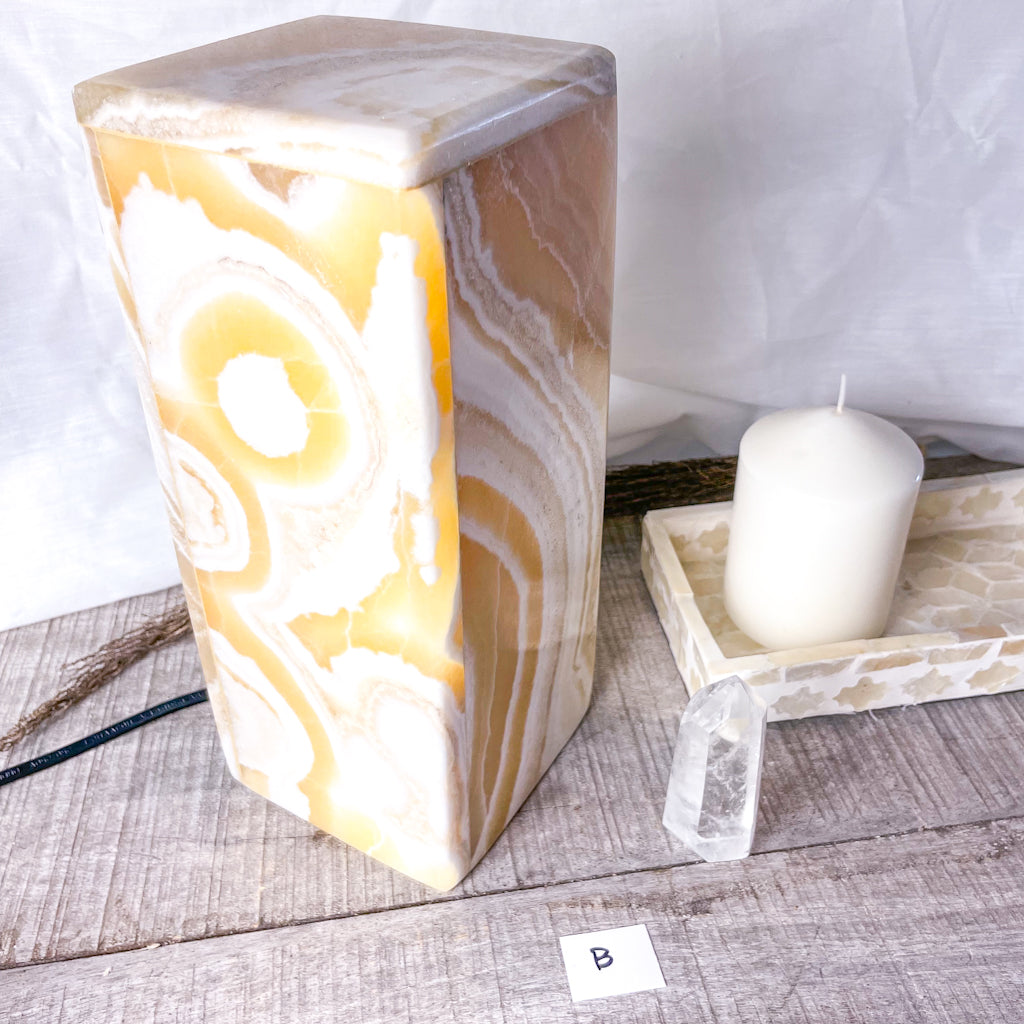 Onyx crystal lamp light