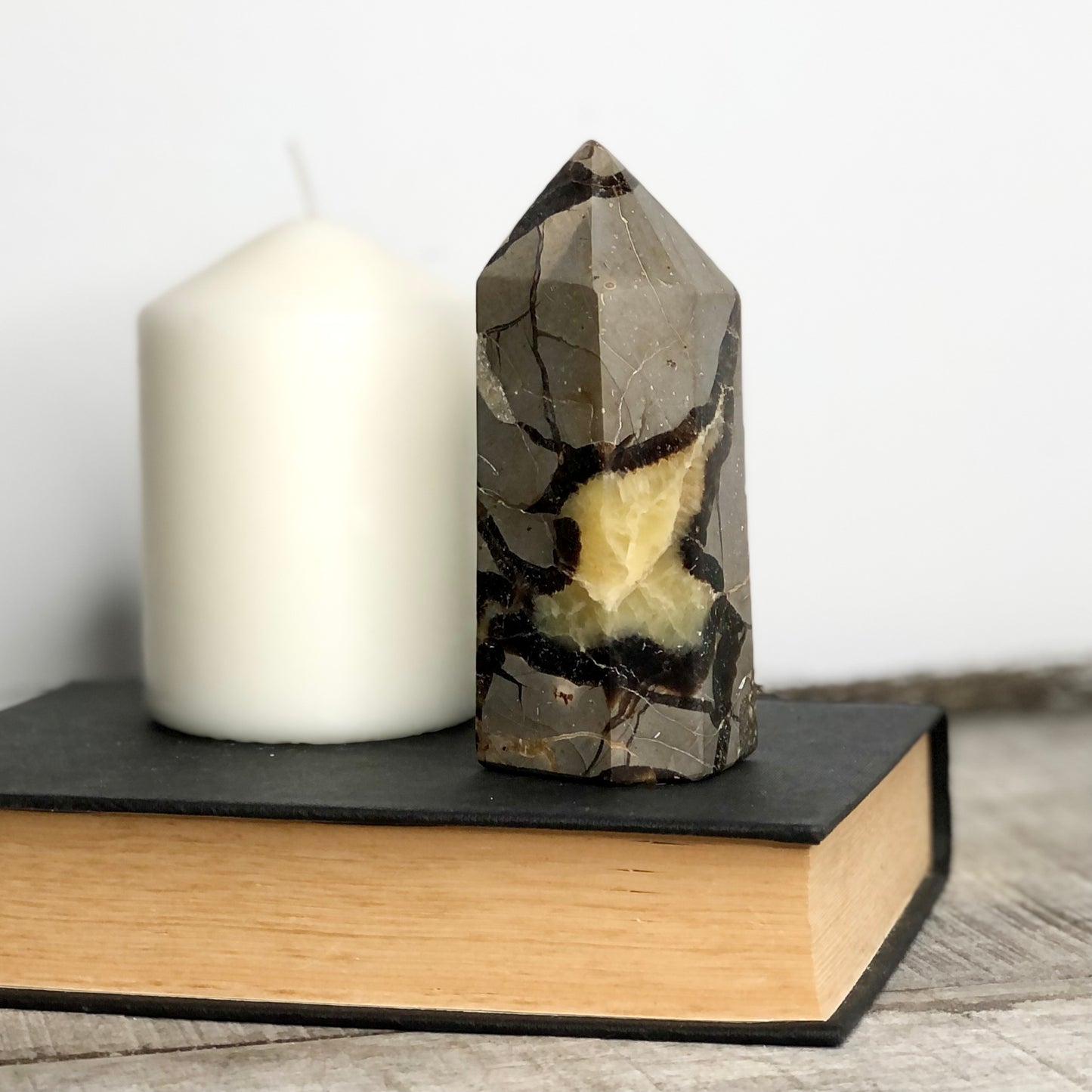 Septarian nodule crystal generator tower L