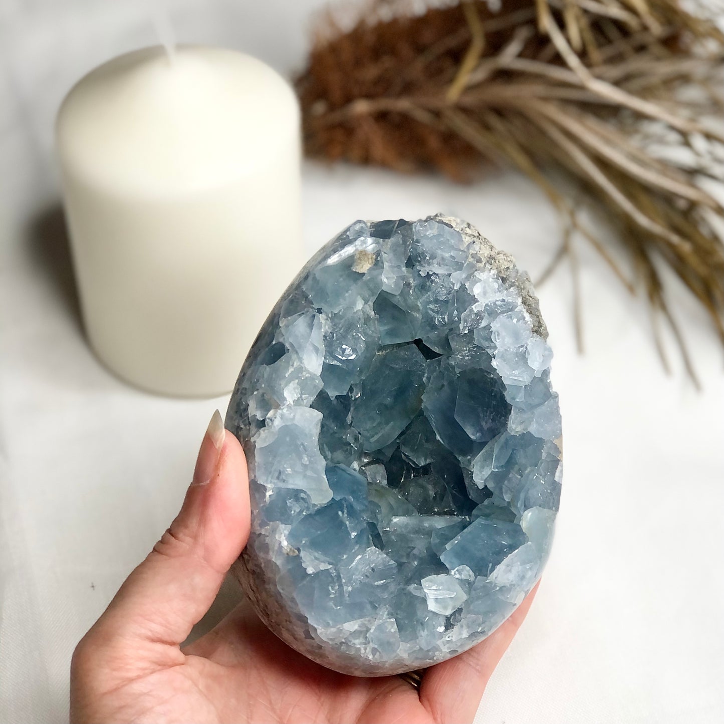 Celestite A grade half egg cave geode crystal cluster L 1kg