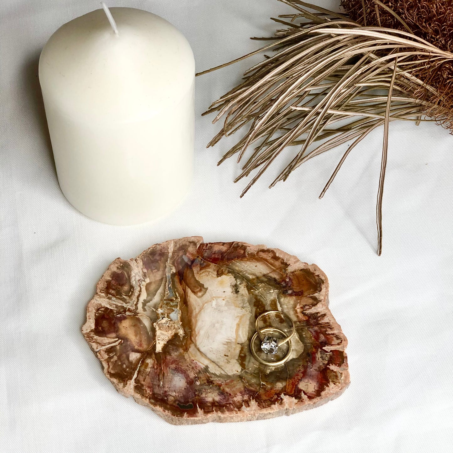 Quartz crystal fossil wood slice slab / ring tray 12