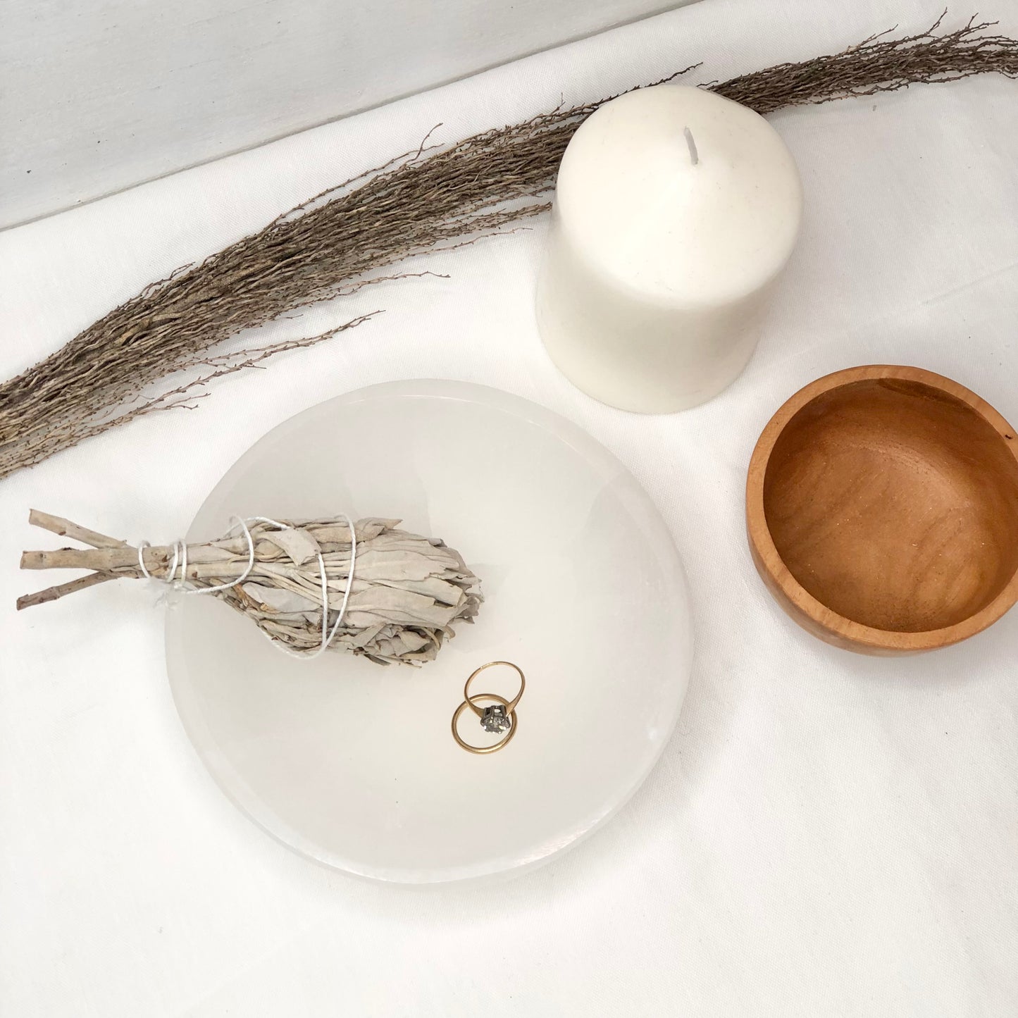 Selenite crystal charging bowl XL
