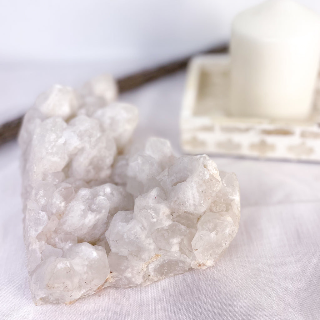 Snow quartz clear quartz crystal cluster 1.5kg