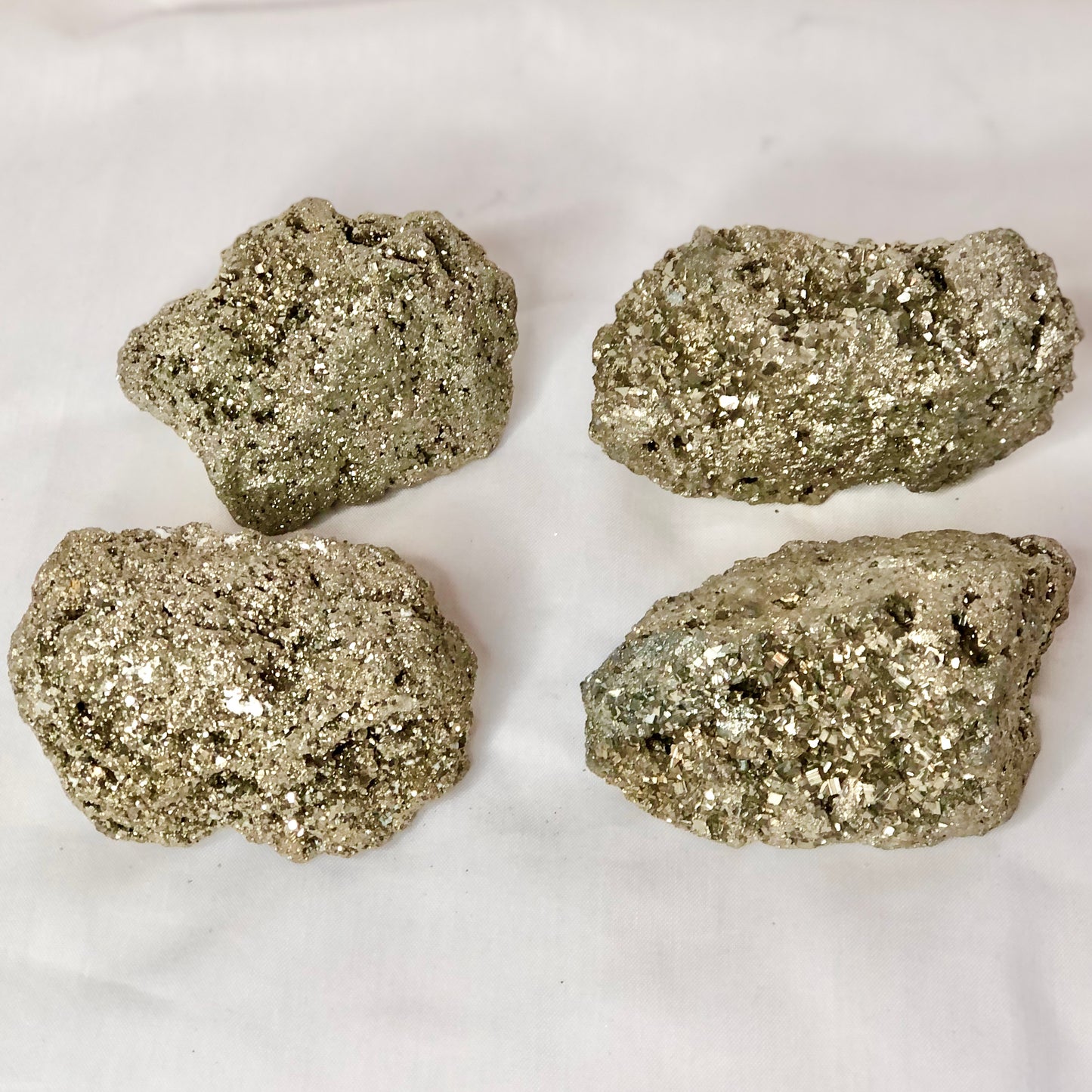 Pyrite crystal cubic cluster