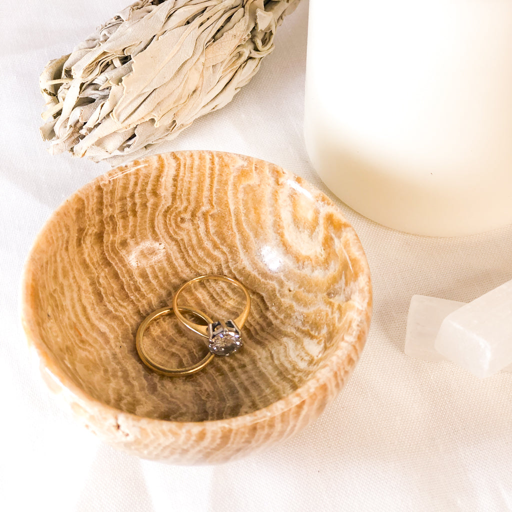 Aragonite crystal bowl