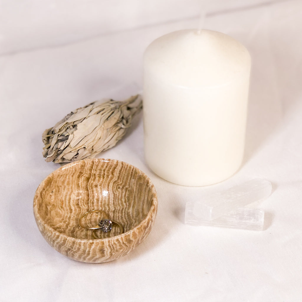 Aragonite crystal bowl