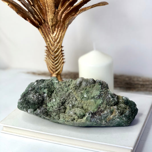 Green Heulandite, Black stilbite + Apophyllite druzy crystal cluster L