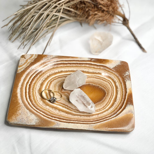 Aragonite crystal platter tray B