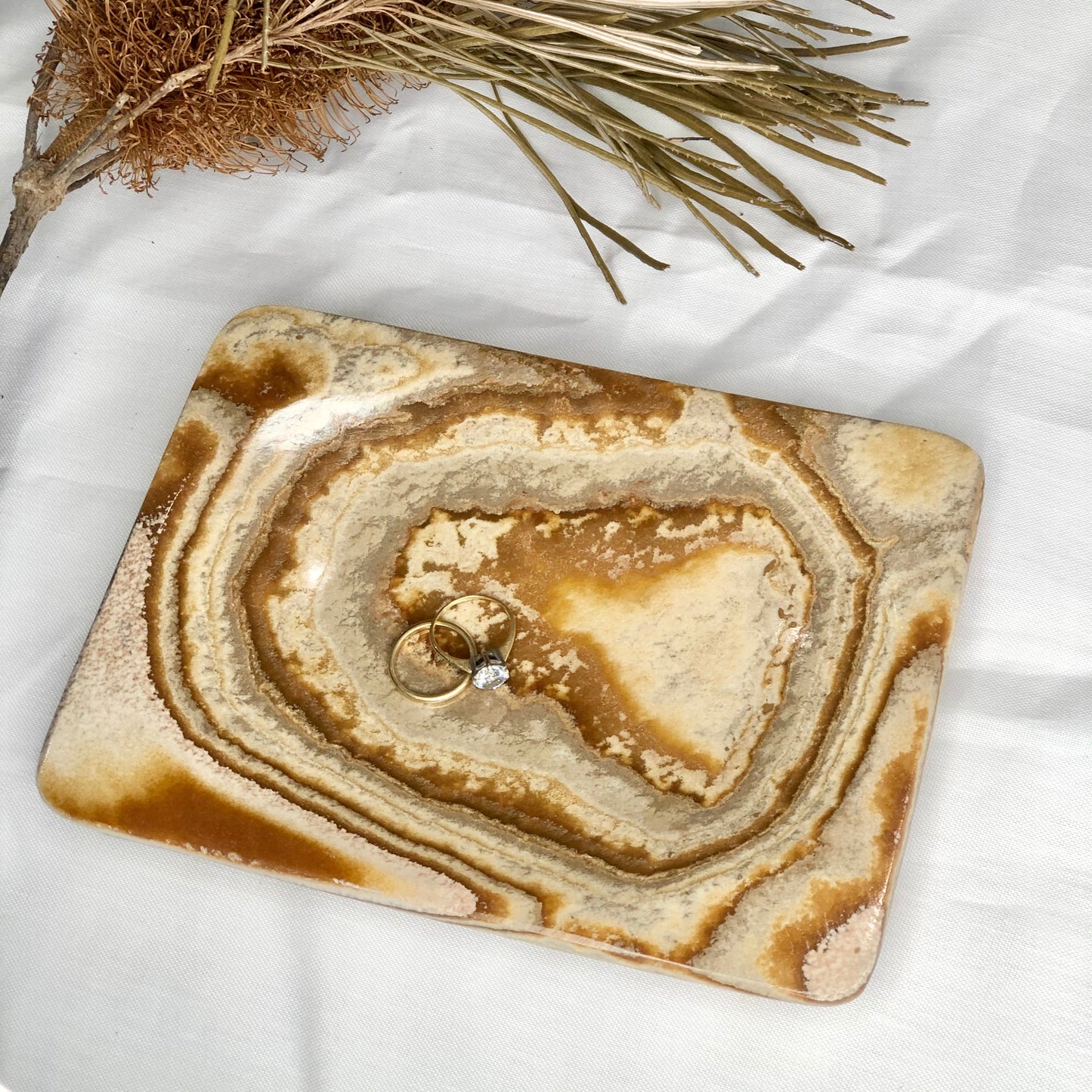 Aragonite crystal platter tray C
