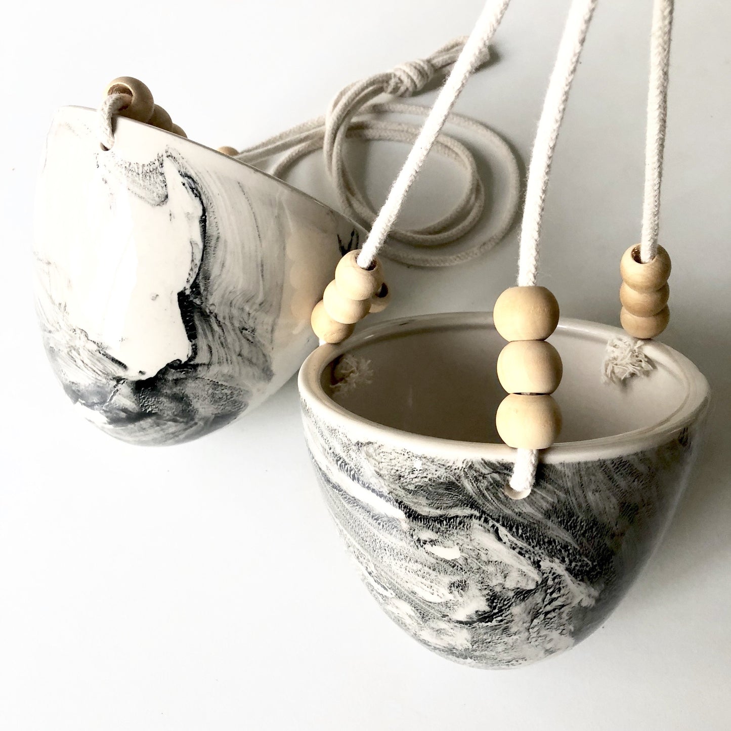 Marbled ink ceramic hanging pot