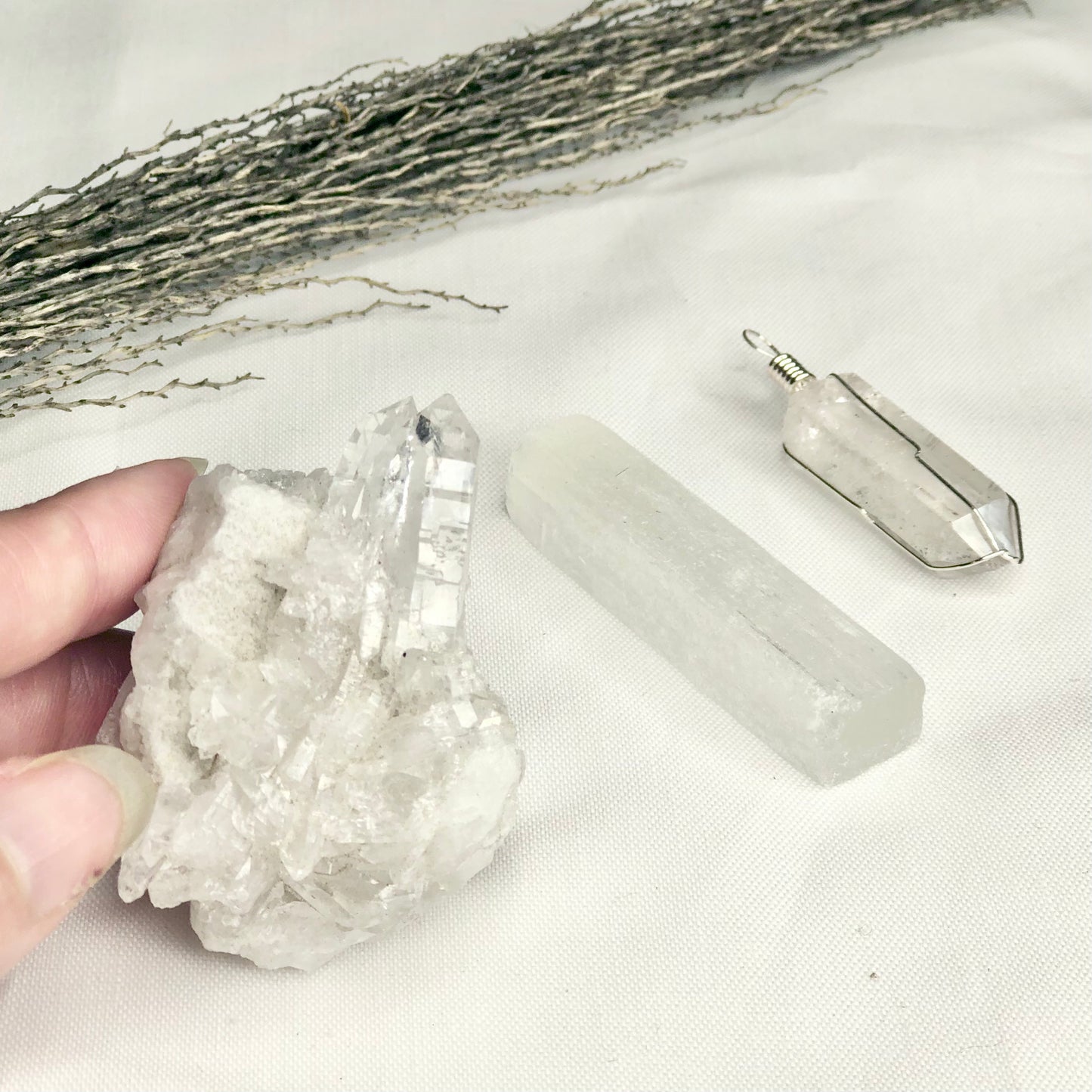 Crystal gift bundle - CLEANSE - Clear Quartz cluster, pendant + Selenite raw