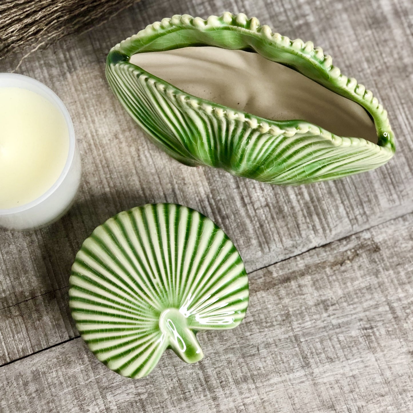 Green palm frond trinket jar