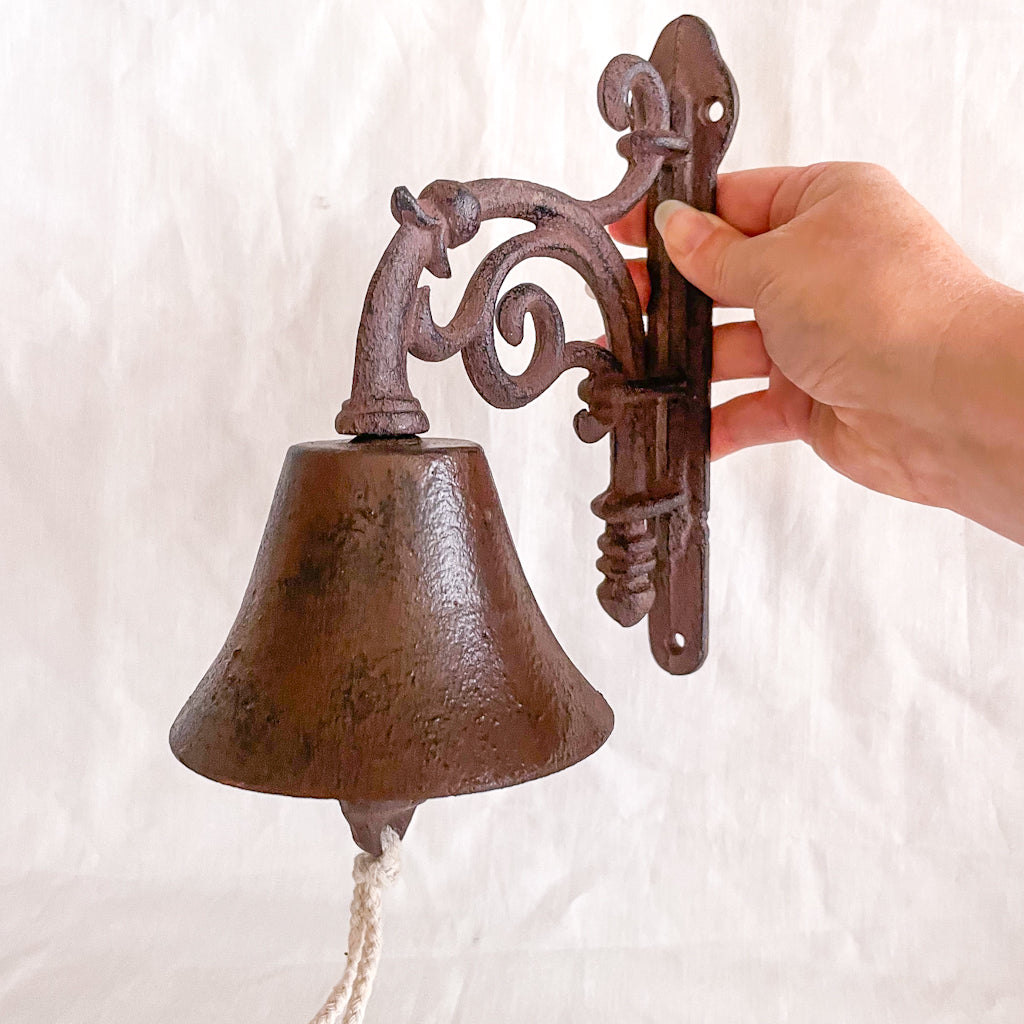 Antique style door bell