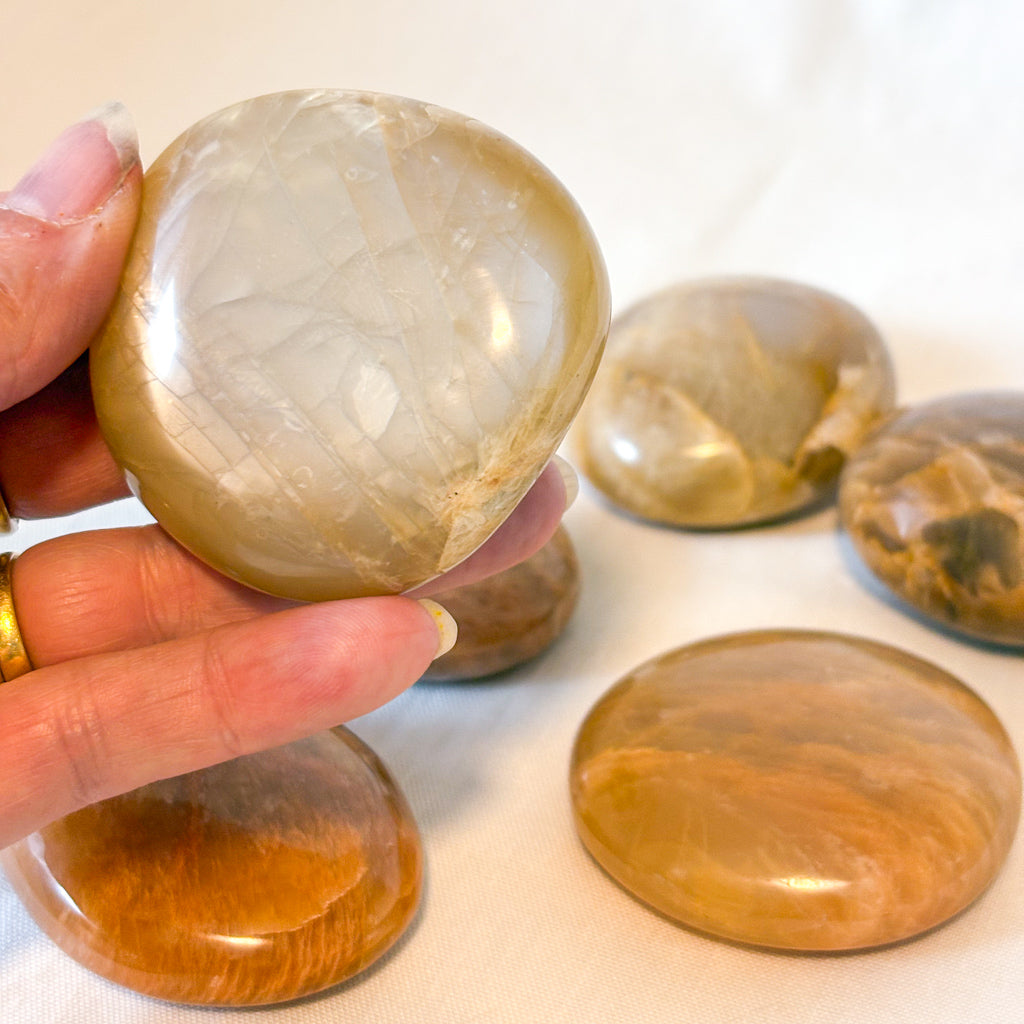 Moonstone peach palm stone