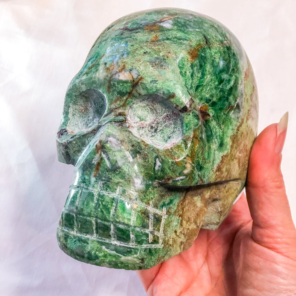 Chrysoprase polished crystal skull XL 830g