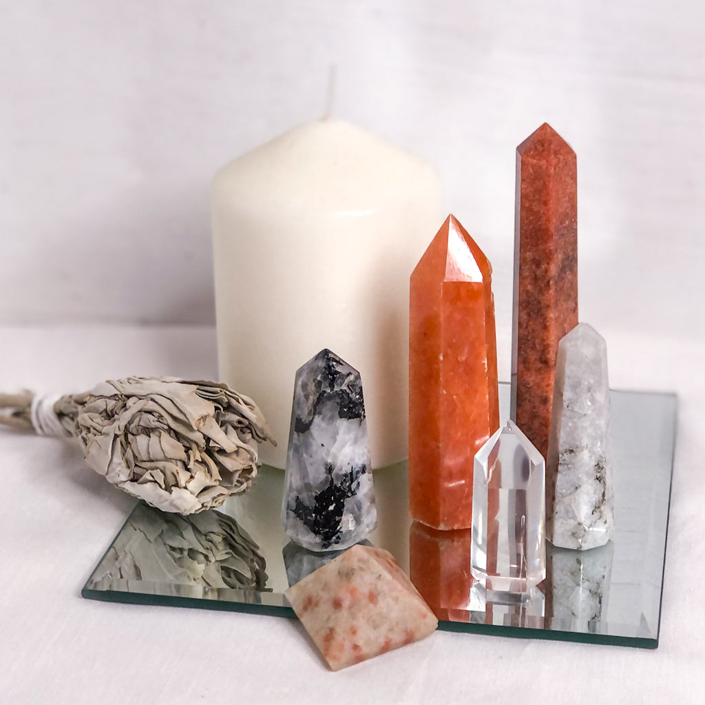 Gemstone towers gift bundle of 6 - Clear Quartz, Red Aventurine, Sunstone, Moonstone + Moss agate