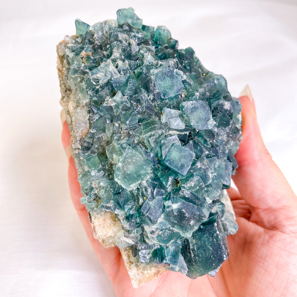 Fluorite cubic emerald green crystal cluster L3