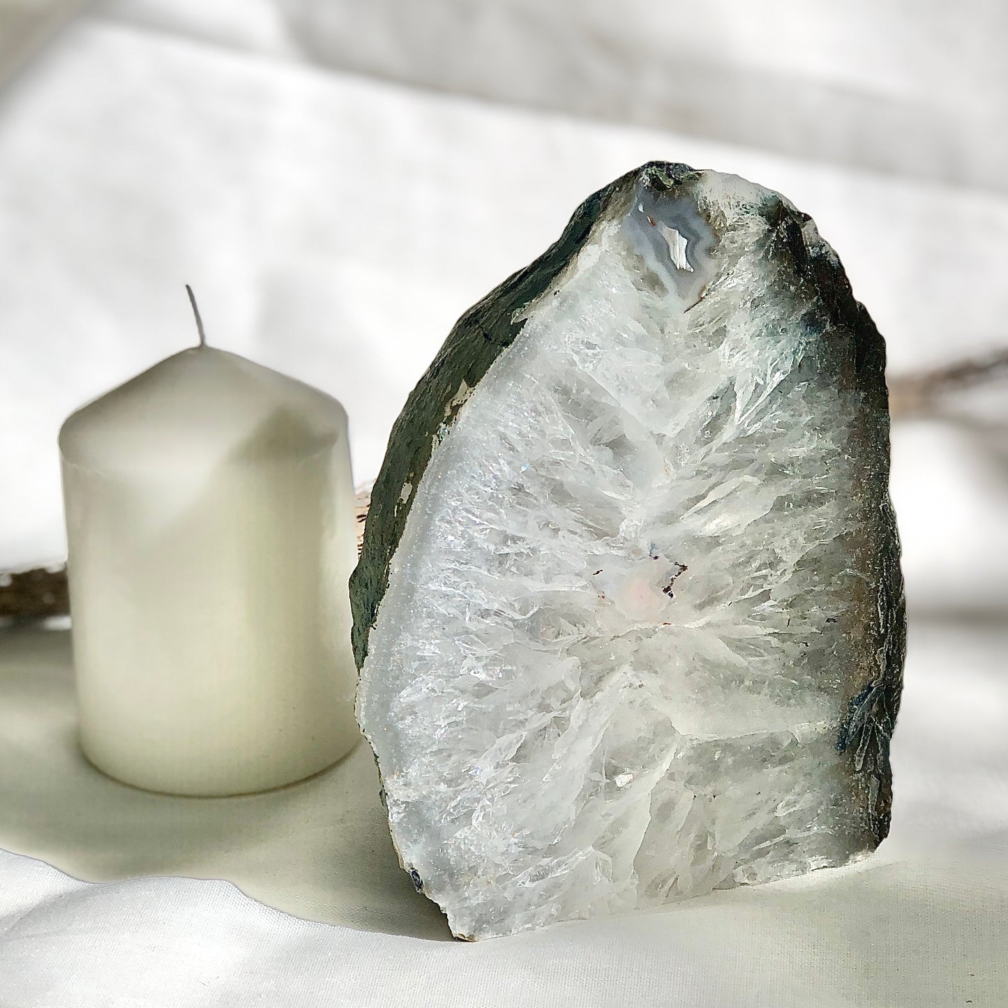 Clear quartz crystal geode lamp 1.3kg