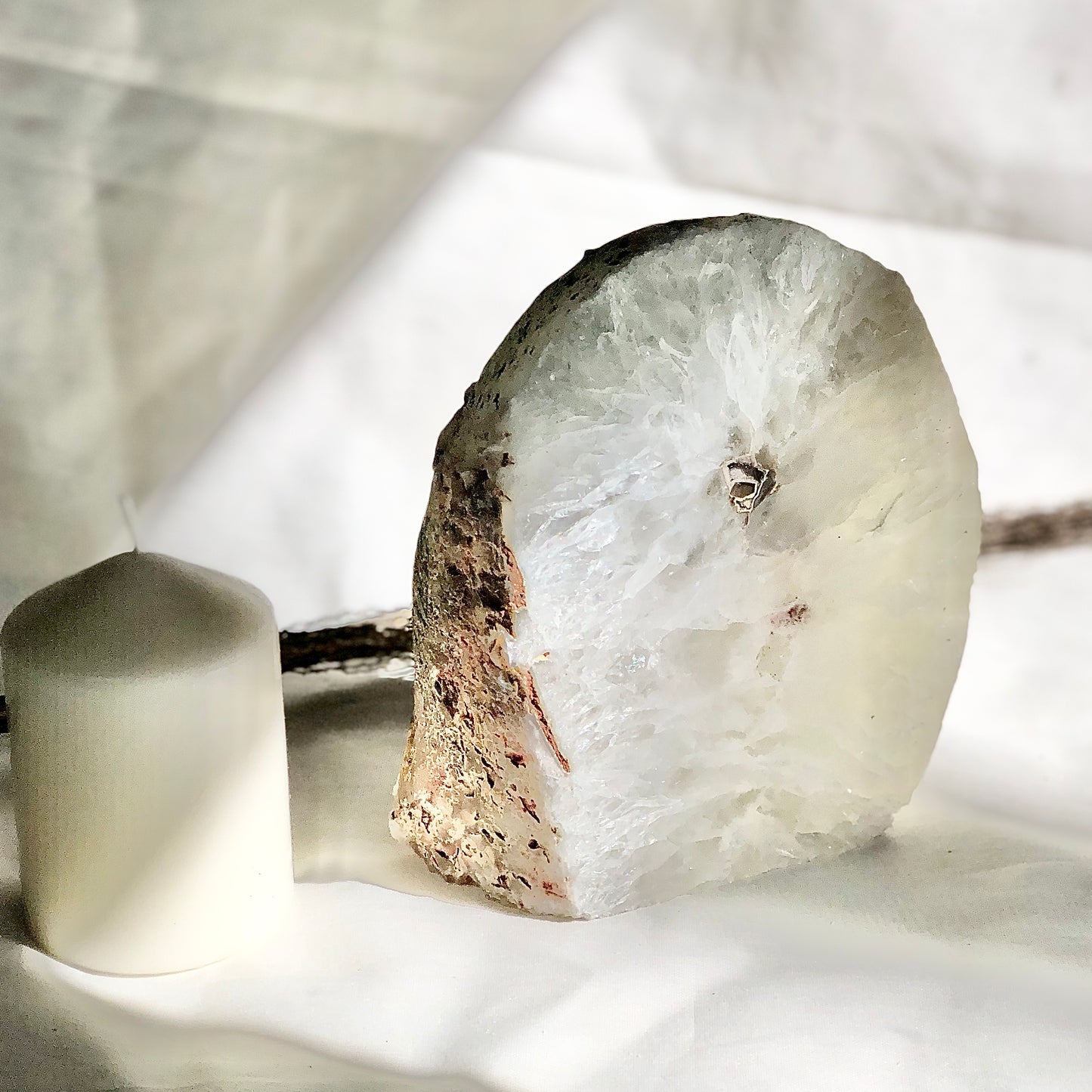 Clear quartz crystal geode rock lamp 2.2kg