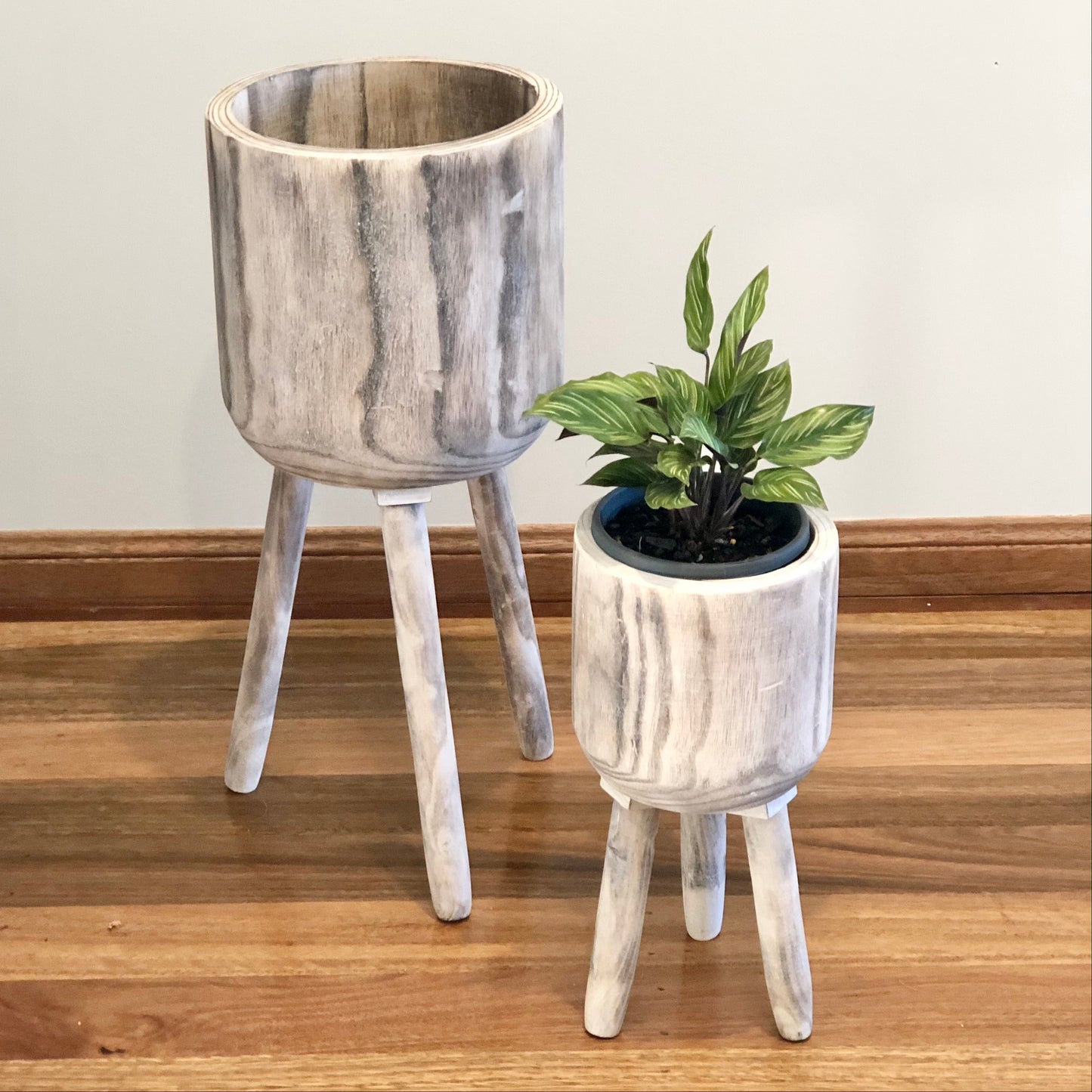 Hamptons white washed wood pot plant stand