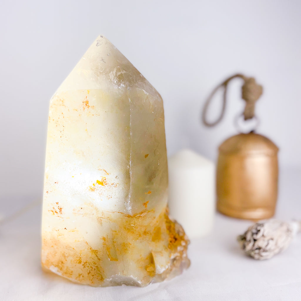 Golden healer quartz crystal raw + polished point generator lamp 3kg XL