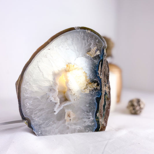 Clear quartz druzy crystal geode lamp 2kg