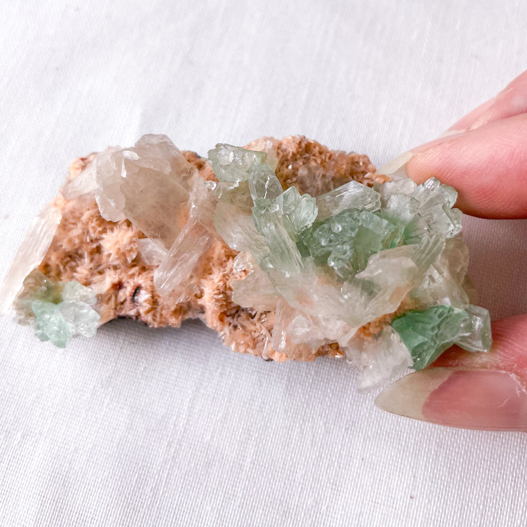 Green apophyllite, heulandite + stilbite crystal specimen