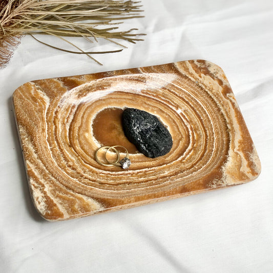 Aragonite crystal platter tray D