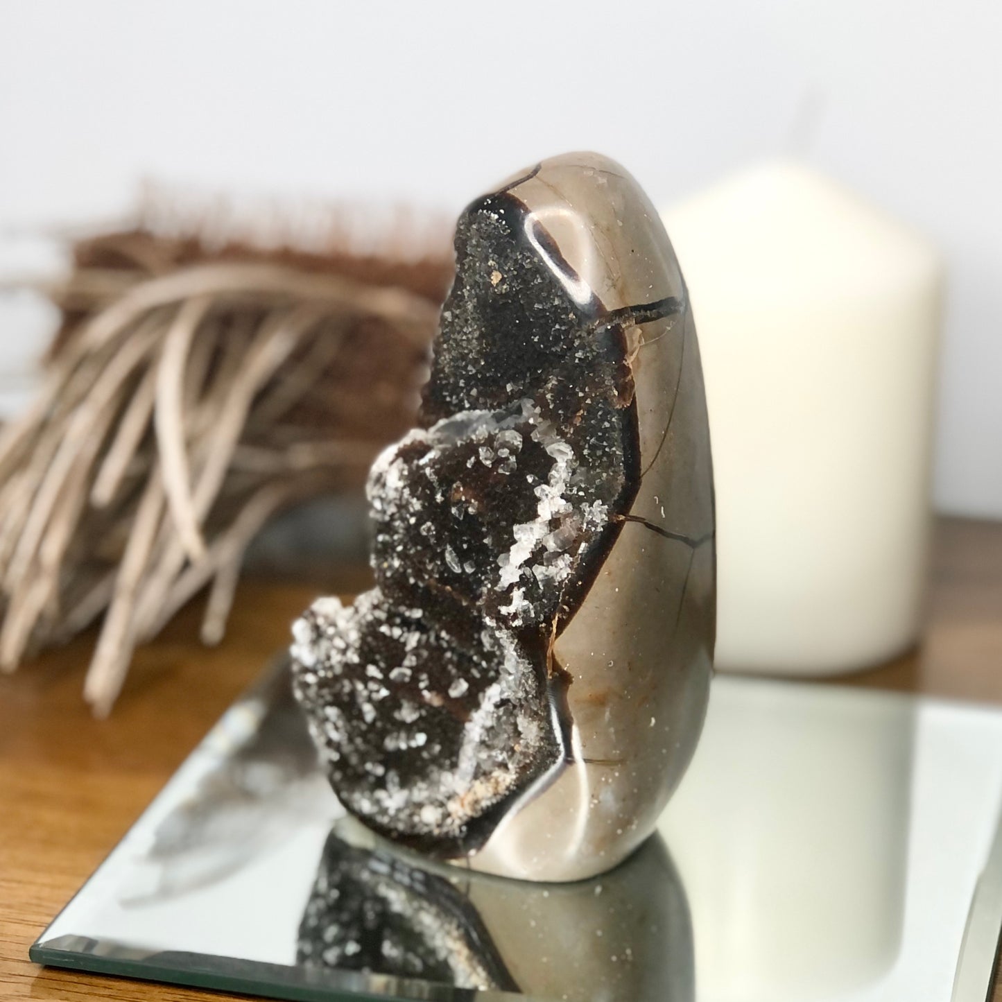 Septarian nodule + Calcite crystal statue